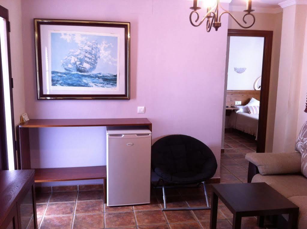 Hostal Costa De La Luz Conil De La Frontera Exterior foto